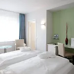 Fruehstueckshotel Seemannsbraut Amrum-adults Only Ab 18 Jahre-keine Haustiere- 3*