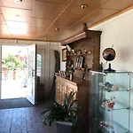 Hotel Fruehstueckshotel Seemannsbraut Amrum-adults Only Ab 18 Jahre-keine Haustiere- 3*