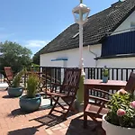 Fruehstueckshotel Seemannsbraut Amrum-adults Only Ab 18 Jahre-keine Haustiere- 3* Wittdün