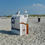Szálloda Fruehstueckshotel Seemannsbraut Amrum-adults Only Ab 18 Jahre-keine Haustiere- 3*