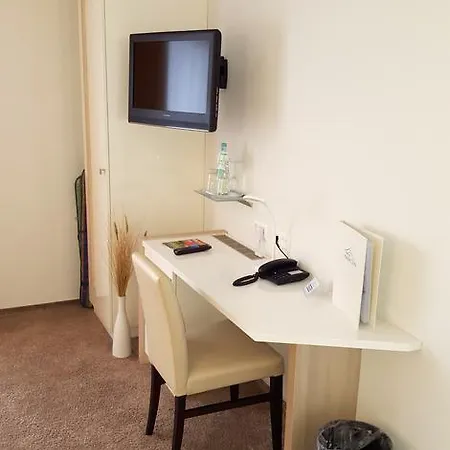 Fruehstueckshotel Seemannsbraut Amrum-adults Only Ab 18 Jahre-keine Haustiere- Hotell 3*