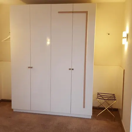 Fruehstueckshotel Seemannsbraut Amrum-adults Only Ab 18 Jahre-keine Haustiere- Otel Wittdün