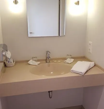 Otel Fruehstueckshotel Seemannsbraut Amrum-adults Only Ab 18 Jahre-keine Haustiere-
