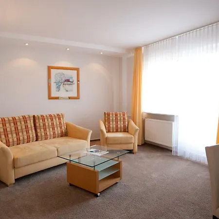 Fruehstueckshotel Seemannsbraut Amrum-adults Only Ab 18 Jahre-keine Haustiere- Hotel Wittdün